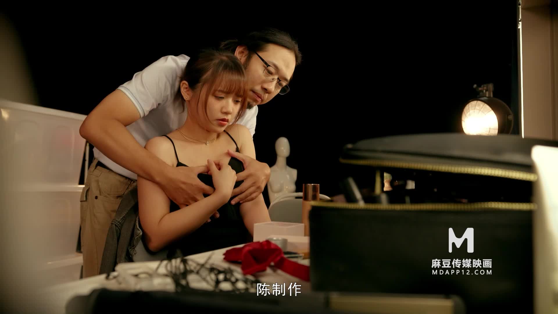 [MD-0306] Cầu hôn xong du luôn tại chổ người yêu xinh đẹp