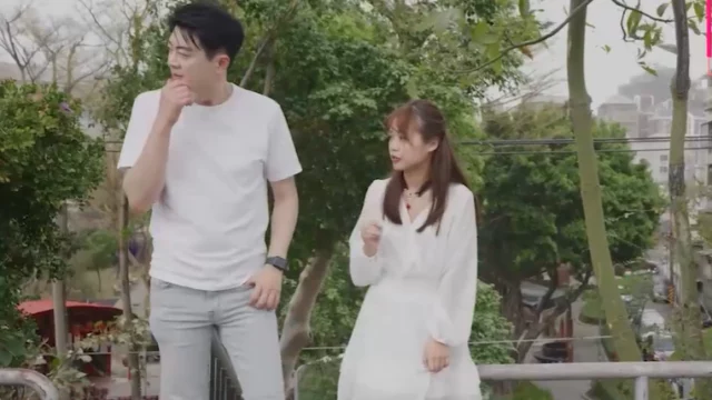 Wen Rui Xin loli bị huấn luyện thành chó